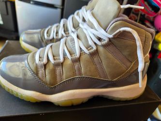 2021 cool grey 11s 5y used