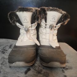Kamik Momentum Snow Boots Women's Size 6