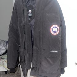 Canada Goose (Medium)