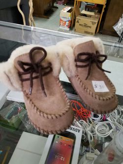 baby girls ugg boots size 4c