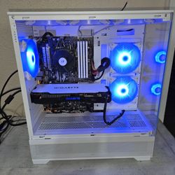 Beautiful Affordable Gaming PC 