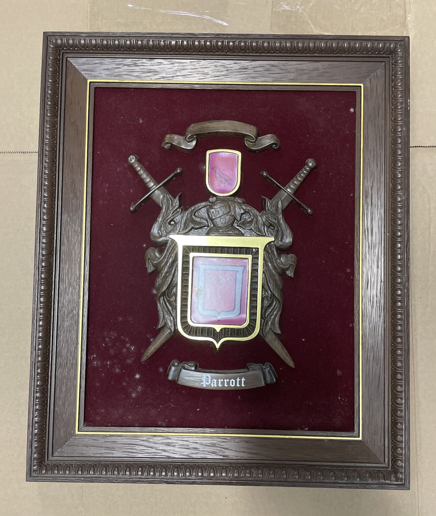 Vintage Parrot Crest Heraldry Family Certified 17 x 14 inch Wall Plaque