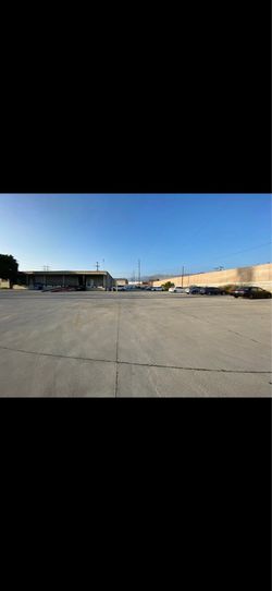 Box Truck Parking/ Fleet Parking  / Storage