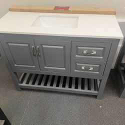 42 inch Gray Color Wood Vanity With Quartz Top 