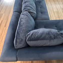 2 Pieces Sectional Couch