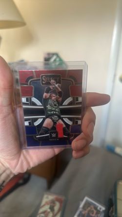 Select Triple H Card