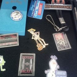 Pins from Disney world cash45$ all in 🖼️