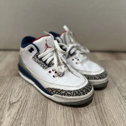 Jordan 3 Retro True blue Size 4 
