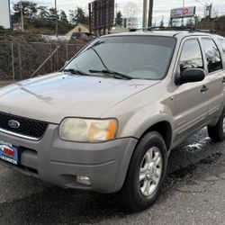 2001 Ford Escape XLT 