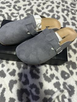 Fashion nova mules