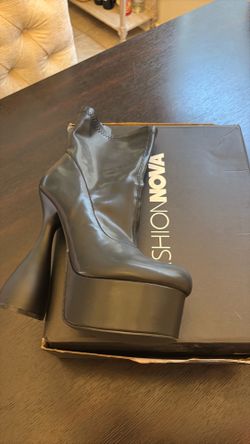 Ankle boots