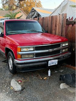 1999 chevy suburban for parts