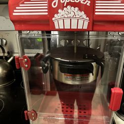 West Bend Stir Crazy Movie Theater Popcorn Popper 4-QT