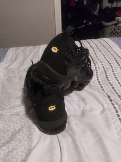 Nike black vapormax