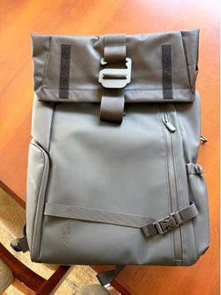 Griffin Hiking Pack