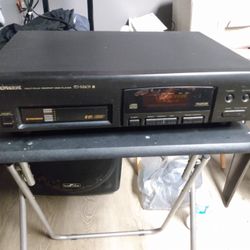 Vintage Pioneer Multi-Play Compact Disc Player Model M40 3