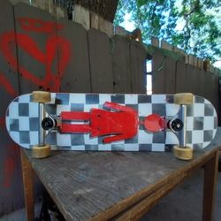 Complete Skateboard By Girl, Independent Trucks / Hardware, Spitfire Wheels & Chinese Reds