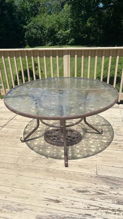 Patio table and umbrella stand