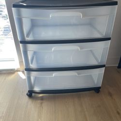 Wide Clear Organizer