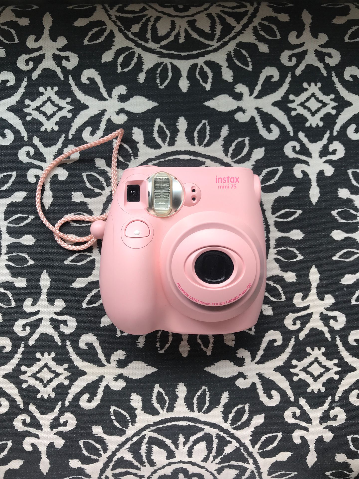 FujiFilm instax mini 7S pink Polaroid camera