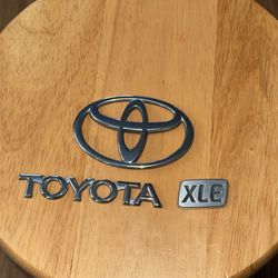 Toyota Emblem