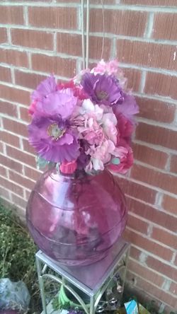 Berry color glass vase with silk flowers