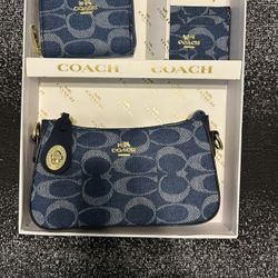 🔥 Coach Style Denim Bag Set – $100 (Firm) 🔥