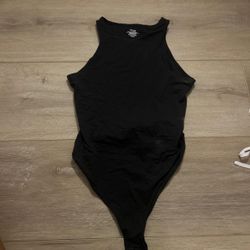 skims womens bodysuit