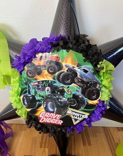 Monster jam tambor star pinata
