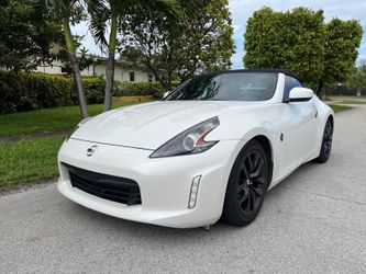 2018 NISSAN 370Z
