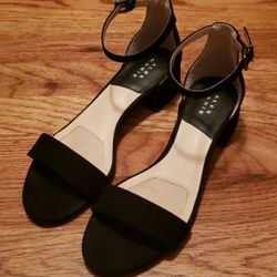 Alex Marie 
Black Suede Dress Sandals
Size: 7M