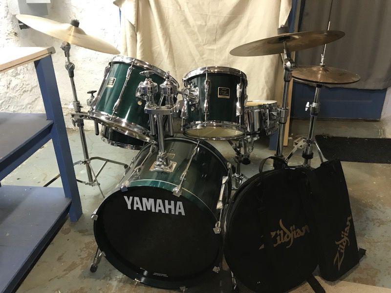 Yamaha Drum Set - Stage Custom
