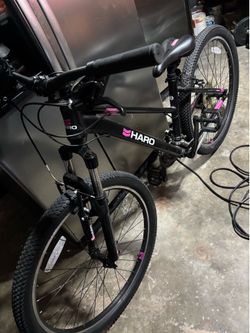 Haro pivit   woman mountain bike