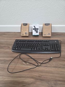 PC Accessories Bundle - Logitech Keyboard, HD Webcam, USB Cables