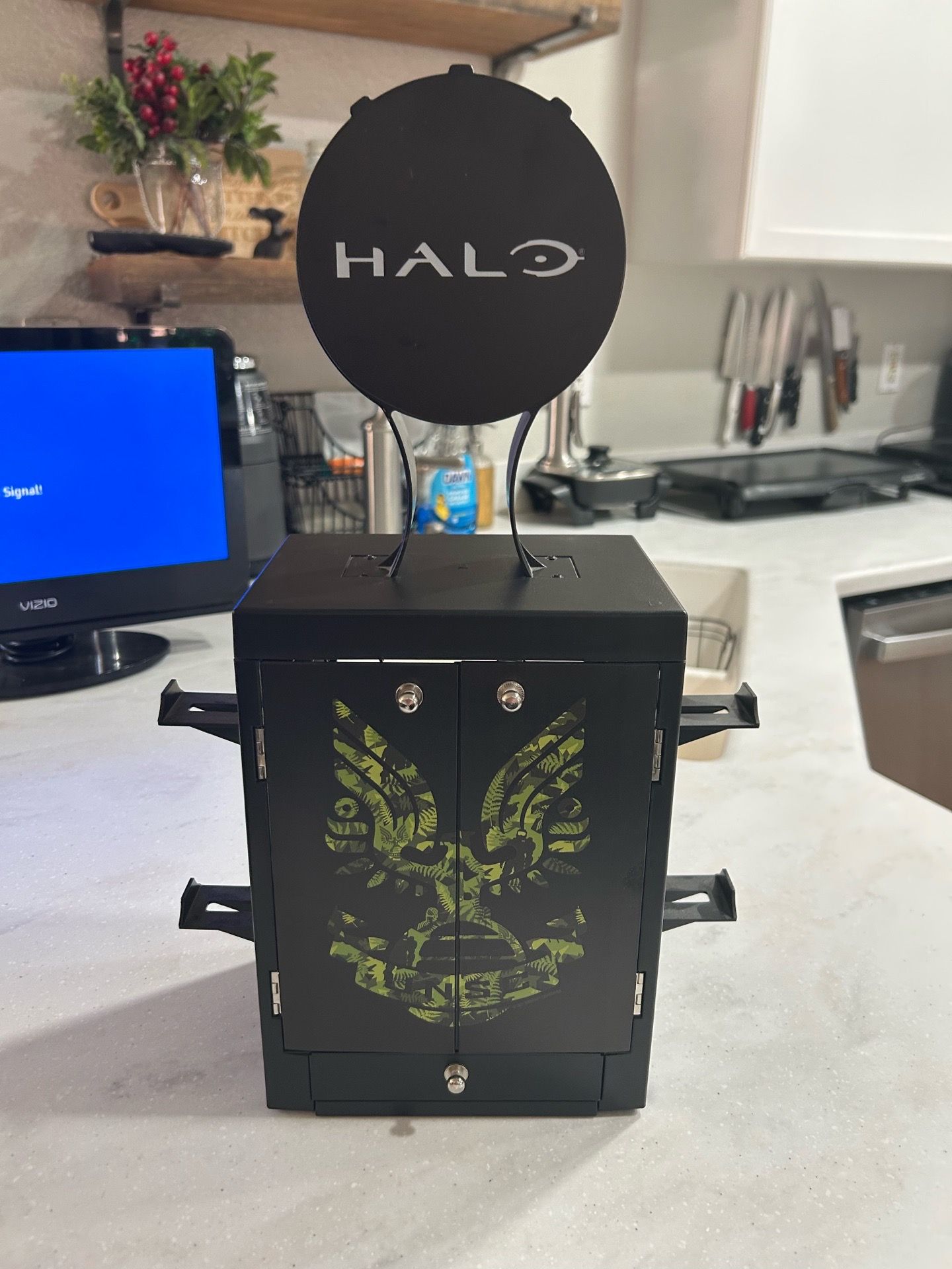 Halo game controller headset stand