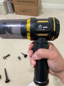 Handheld vacuum for car