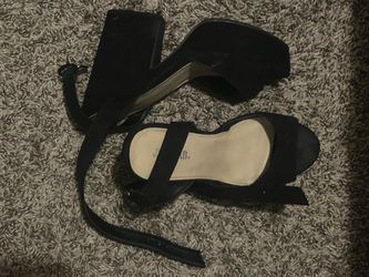 Black Suede Block Heel Sandals size 6