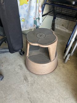 Stool