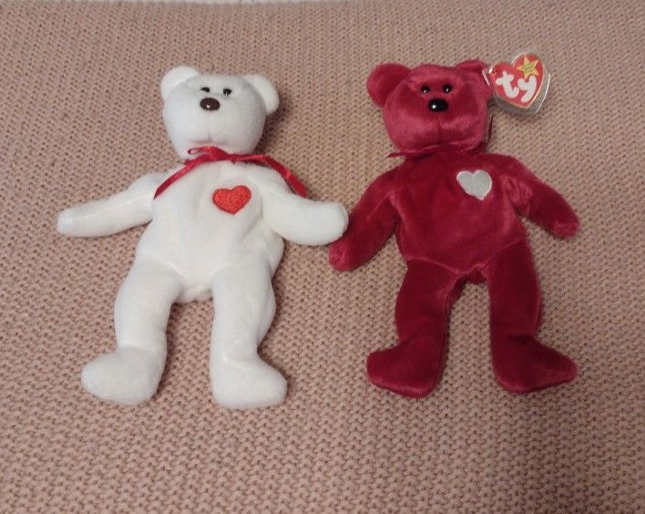 1993 Valentino (brown nose) missing ear tag AND 1999 Valentina Ty Beanie Babies. 