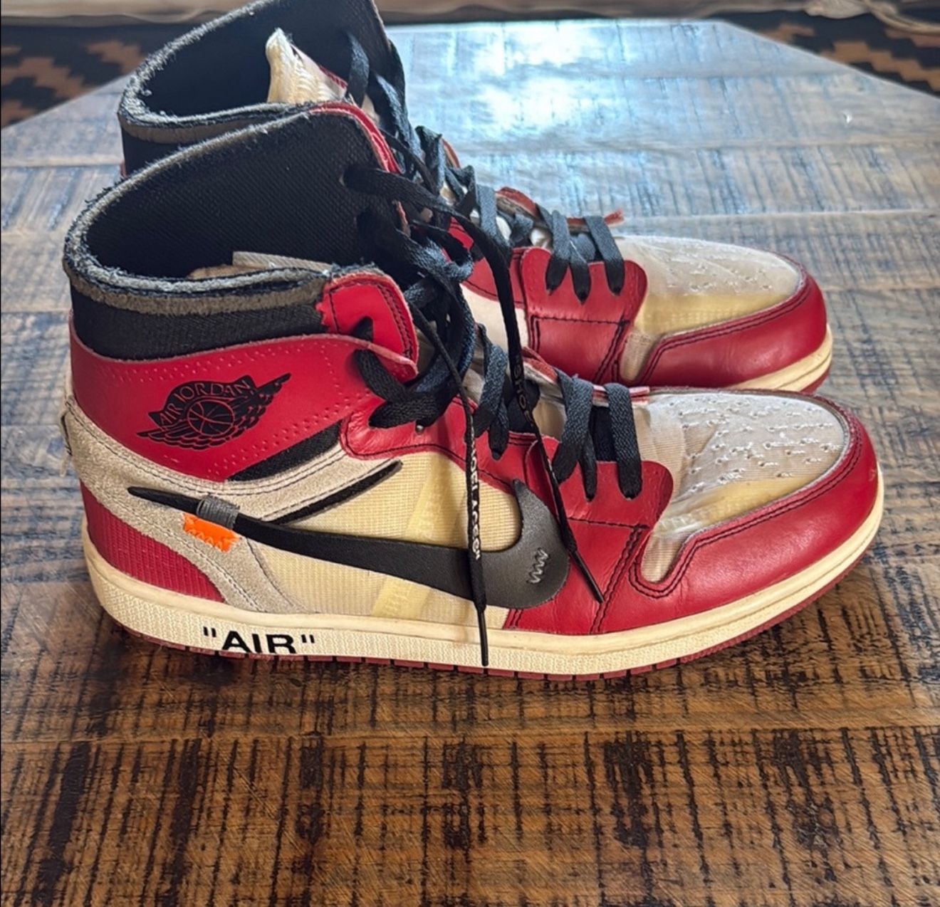 Nike Jordans Retro Off White Size 10s Mens
