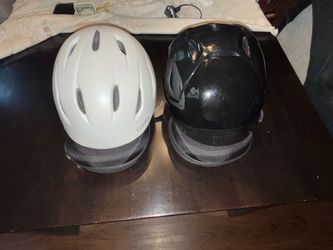 Unisex Oakley & Giro Medium Ski Helmets