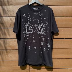 Lv shirt