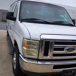 Ford  2008 Extended 350