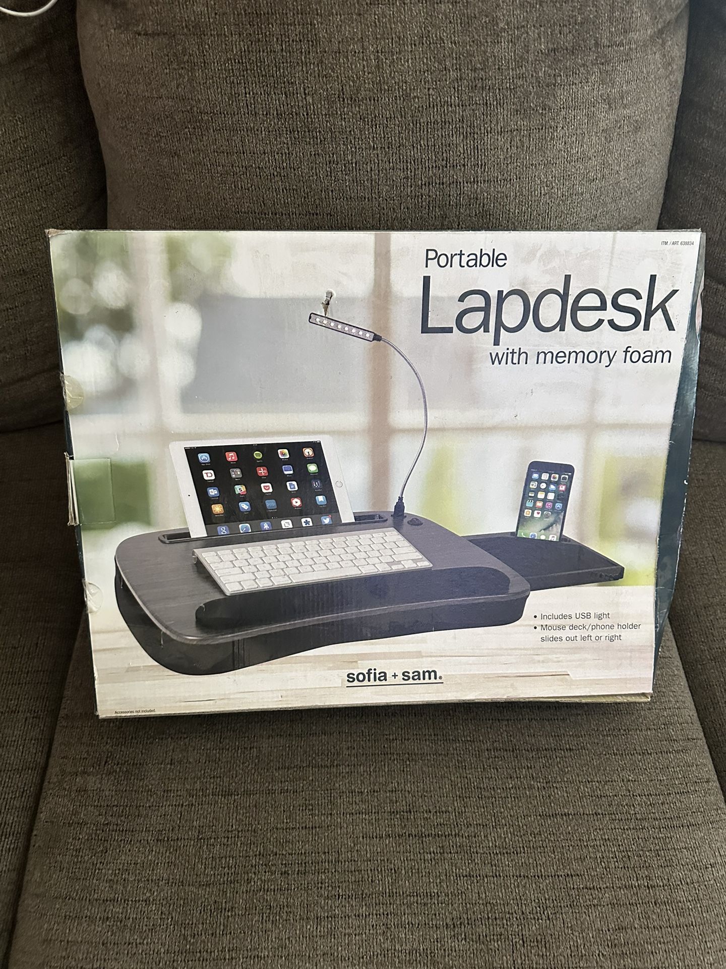 Lapdesk Sofia + Sam