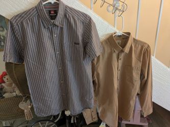 2 Men's Size S Classic Fit Shirts~New~Volcom & Qu toiksilver~Price Includes Both Shirts