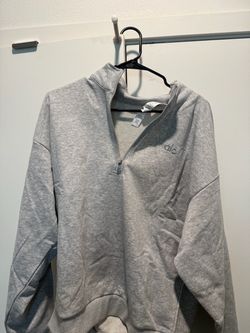 Alo hoodie
