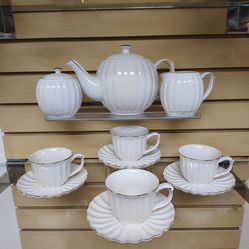 11pc Porcelain Tea/Coffee set _ Scallop shape ( NEW ) 1 Teapot, Creamer & Sugar, 4 Cups + 4 Saucers.