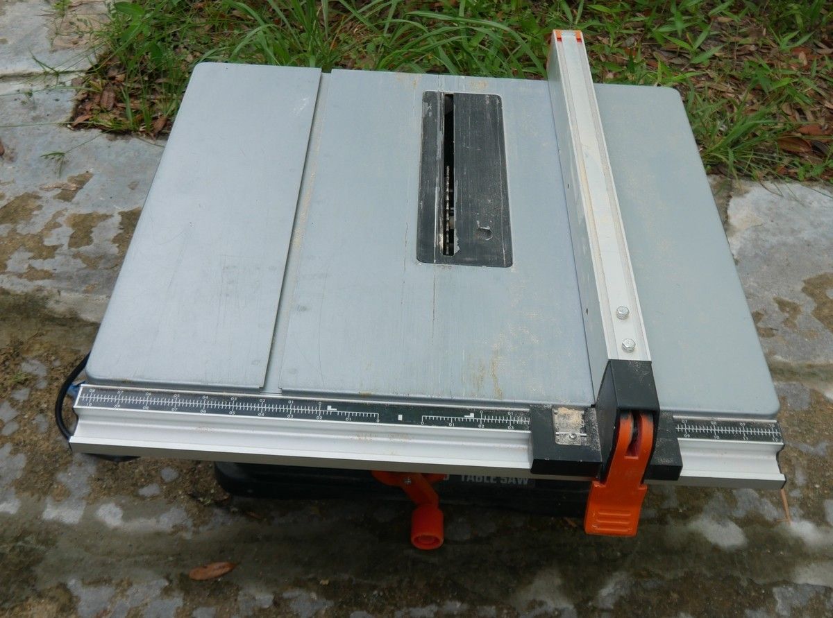 Harbor Freight WARRIOR 15 Amp, 10 in. Table Saw