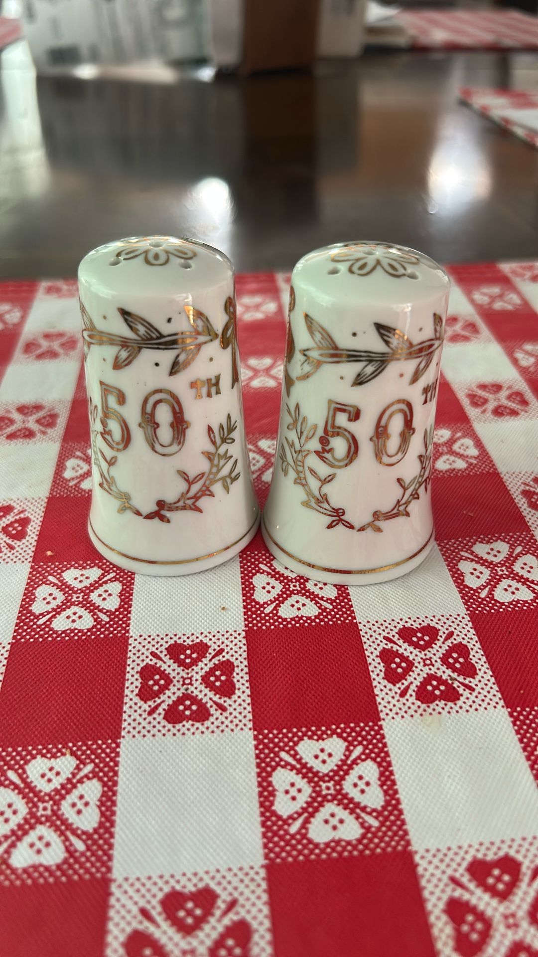 Vintage Lefton Ceramic Salt And Pepper Shakers