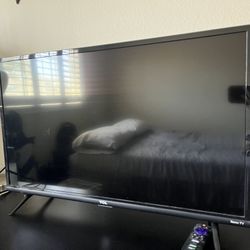 TCL 32'' Inch Tv Roku Smart